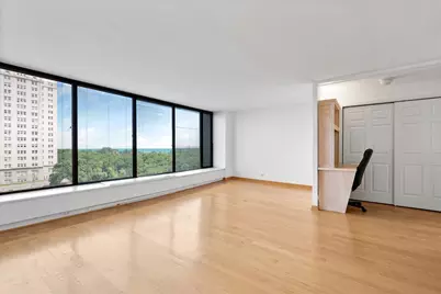 5455 N Sheridan Road #805, Chicago, IL 60640 - Photo 4