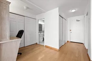 5455 N Sheridan Rd, Chicago, IL 60640 - Photo 10