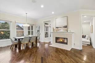 116 W Jefferson Ave, Wheaton, IL 60187 - Photo 12