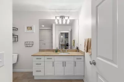 2040 W Belmont Avenue #308, Chicago, IL 60618 - Photo 12