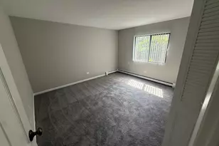 1110 Chalet Dr, Darien, IL 60561 - Photo 6