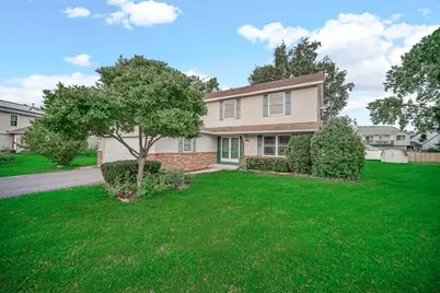 1293 Brave Court, Carol Stream, IL 60188 - Photo 2