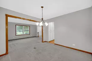 1293 Brave Ct, Carol Stream, IL 60188 - Photo 10