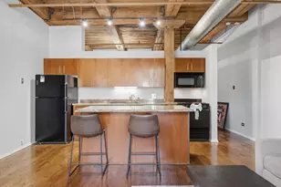 1525 S Michigan Ave, Chicago, IL 60605 - Photo 16