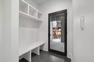 2644 N Lakewood Ave, Chicago, IL 60614 - Photo 12