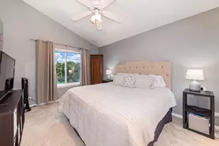 1211 N Lancaster Circle N, South Elgin, IL 60177 - Photo 12