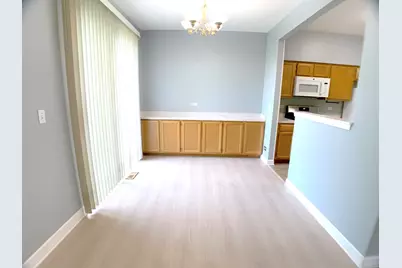 84 Harvest Gate, Lake in the Hills, IL 60156 - Photo 6