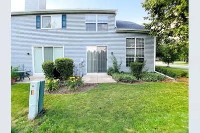 84 Harvest Gate, Lake in the Hills, IL 60156 - Photo 4