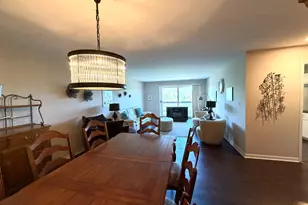 501 Lake Hinsdale Dr, Willowbrook, IL 60527 - Photo 18