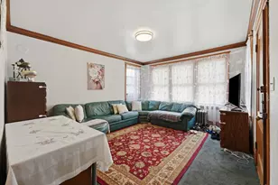 2244 W Huron St, Chicago, IL 60612 - Photo 2