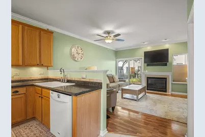 277 Nicole Drive #D, South Elgin, IL 60177 - Photo 6