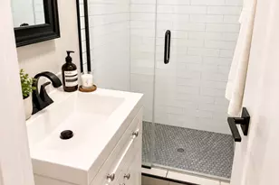 2525 N Orchard St, Chicago, IL 60614 - Photo 2