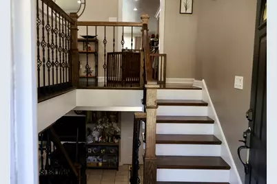 518 N Plamondon Drive, Addison, IL 60101 - Photo 2