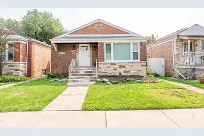 8155 S Essex Avenue, Chicago, IL 60617 - Photo 1