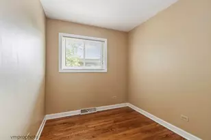 606 S Milwaukee Ave, Libertyville, IL 60048 - Photo 14