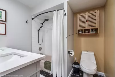 360 Claymoor Road #2C, Hinsdale, IL 60521 - Photo 12