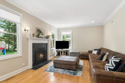 103 S Donald Avenue, Arlington Heights, IL 60004 - Photo 14