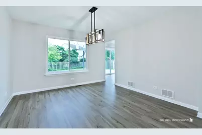 301 Ferryville Drive, Lake in the Hills, IL 60156 - Photo 6