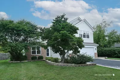301 Ferryville Drive, Lake in the Hills, IL 60156 - Photo 2