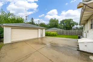 431 N Ridgemoor Ave, Mundelein, IL 60060 - Photo 22