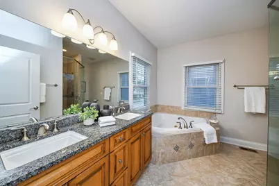 605 S Main Street, Naperville, IL 60540 - Photo 18