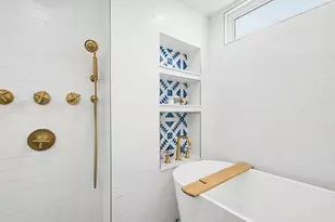 2254 N Central Park Ave, Chicago, IL 60647 - Photo 26