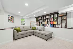 2254 N Central Park Ave, Chicago, IL 60647 - Photo 32