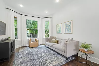 2254 N Central Park Avenue, Chicago, IL 60647 - Photo 2
