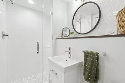 2254 N Central Park Avenue, Chicago, IL 60647 - Photo 38