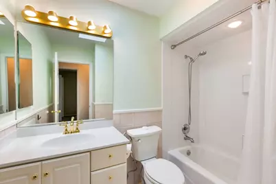 650 Twisted Oak Lane, Buffalo Grove, IL 60089 - Photo 10