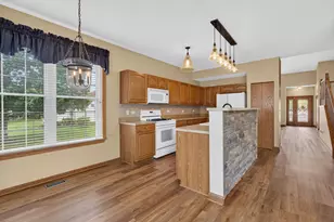 21217 Prince Lake Ct, Crest Hill, IL 60403 - Photo 14