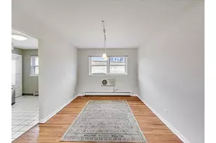 7235 N Hamilton Ave, Chicago, IL 60645 - Photo 8