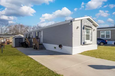 1036 Lunga Drive, Round Lake, IL 60073 - Photo 2