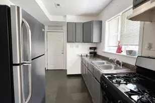 834 N Christiana Ave, Chicago, IL 60651 - Photo 10