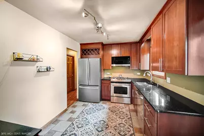 2905 Edgewood Parkway, Woodridge, IL 60517 - Photo 8