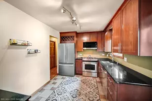 2905 Edgewood Pkwy, Woodridge, IL 60517 - Photo 8