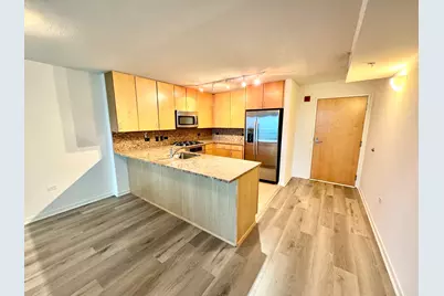 9725 Woods Drive #707, Skokie, IL 60077 - Photo 6