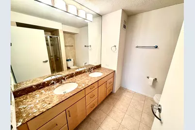 9725 Woods Drive #707, Skokie, IL 60077 - Photo 12