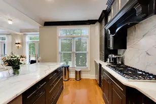 1865 Admiral Ct, Glenview, IL 60026 - Photo 6