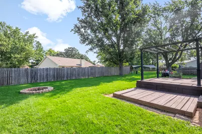 10004 NW Circle Drive, Richmond, IL 60071 - Photo 18