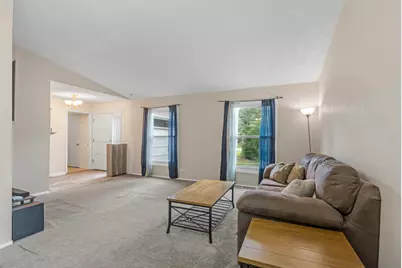 536 Thompson Avenue, Winthrop Harbor, IL 60096 - Photo 4