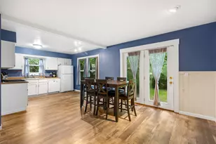 536 Thompson Ave, Winthrop Harbor, IL 60096 - Photo 6