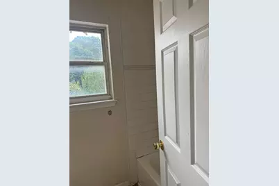 718 S McAlister Avenue, Waukegan, IL 60085 - Photo 14