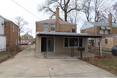 1710 N 73rd Court, Elmwood Park, IL 60707 - Photo 2