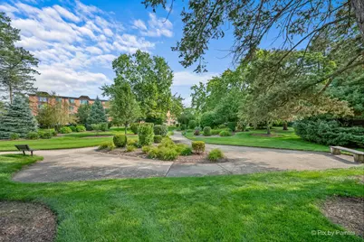 1217 S Old Wilke Road #303, Arlington Heights, IL 60005 - Photo 20