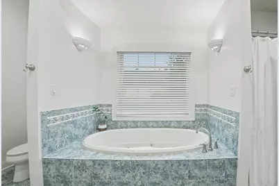 1682 N 2501st Road, Ottawa, IL 61350 - Photo 14