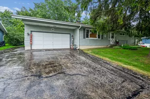 41061 N 3rd St, Antioch, IL 60002 - Photo 1