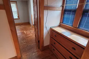 204 W Locust St, Dekalb, IL 60115 - Photo 2