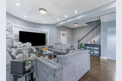 27 N Lockwood Avenue, Chicago, IL 60644 - Photo 6