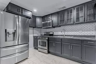 27 N Lockwood Ave, Chicago, IL 60644 - Photo 26